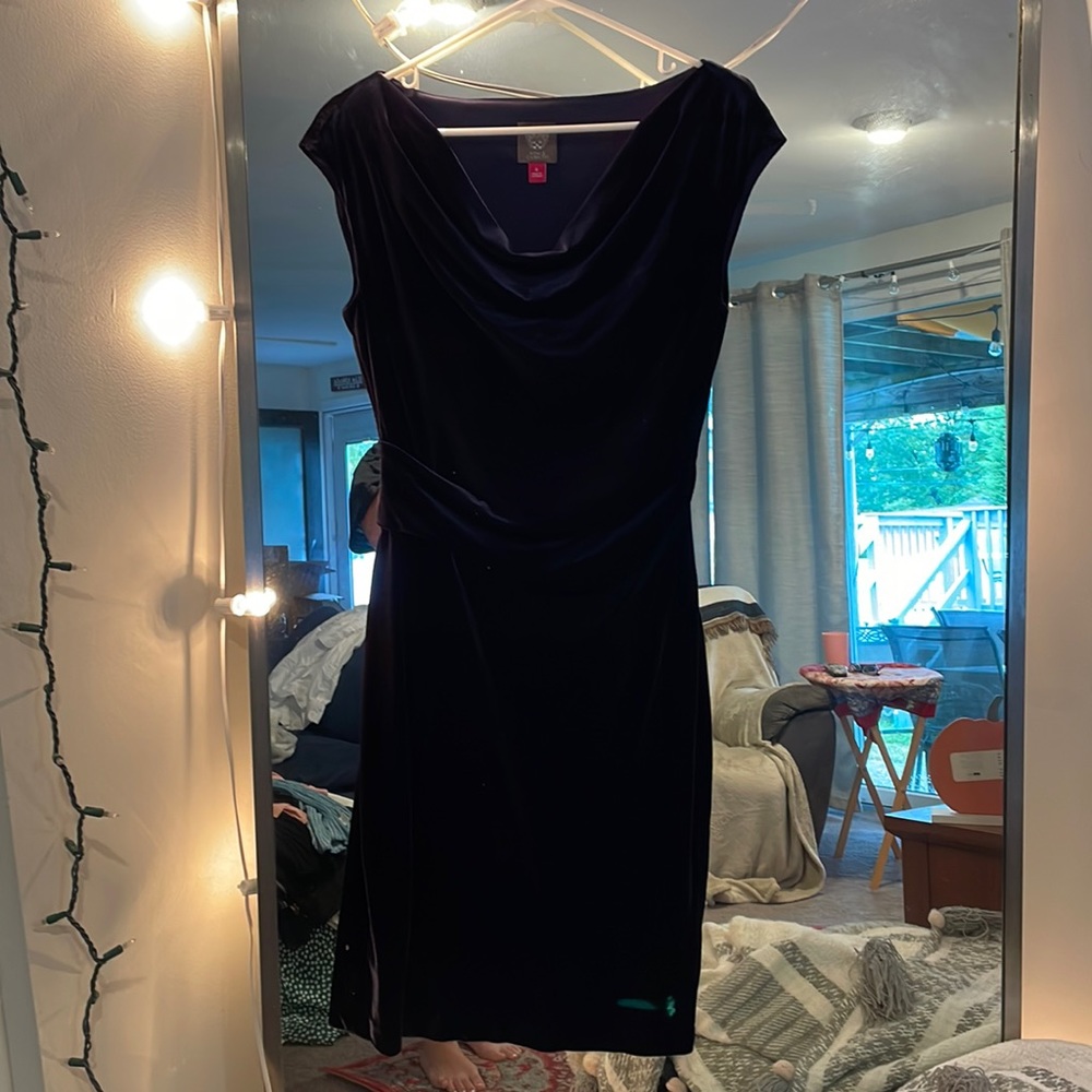 Navy blue velvet size 6 Vince Camuto